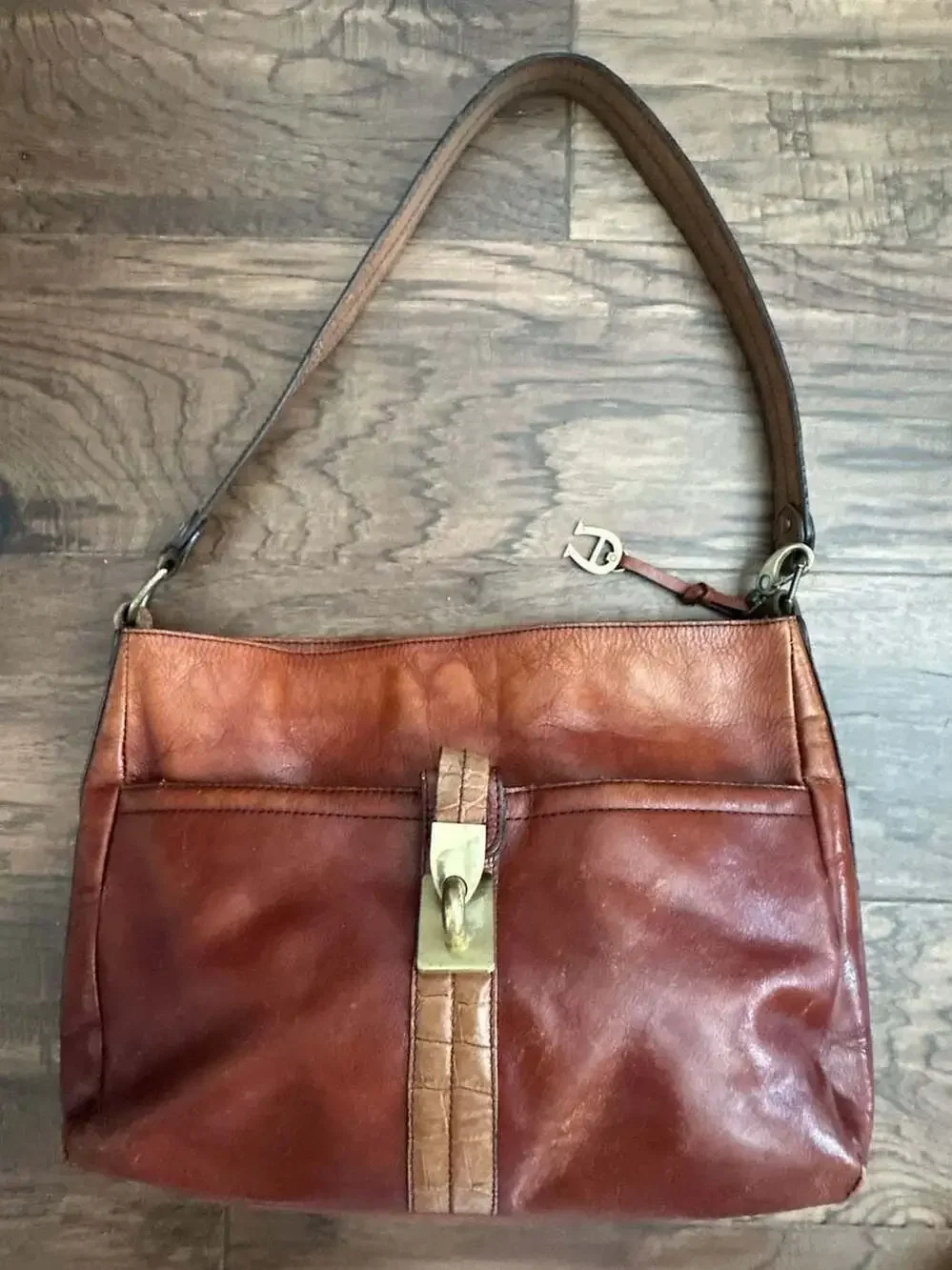 Etienne Aigner Vintage Brown Leather Hobo Shoulder Bag with Gold-Tone Hardware